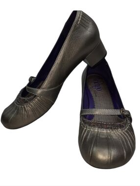 Indigo by Clarks Pewter Leather  Mary Jane Shoes SZ 7.5M